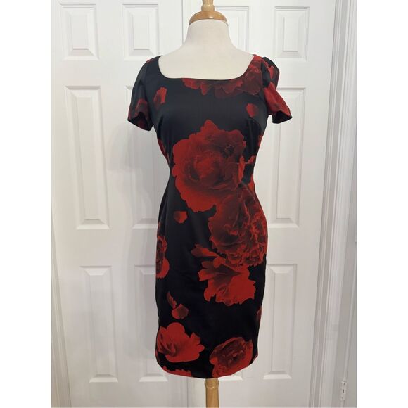 Escada Poppy Black Red Floral Square Neck Short Sleeve Sheath Dress Size 36 M - Picture 1 of 5